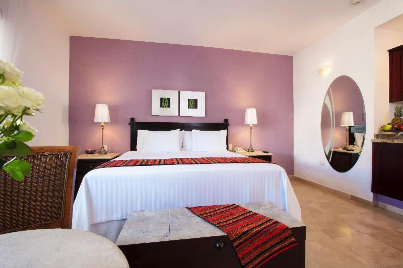 Belair Sunclub Cabos By Krystal Grand Hotel San Jose del Cabo Room photo